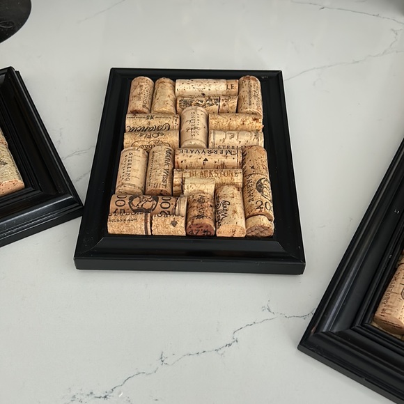 Wine decor bundle - Picture 9 of 10